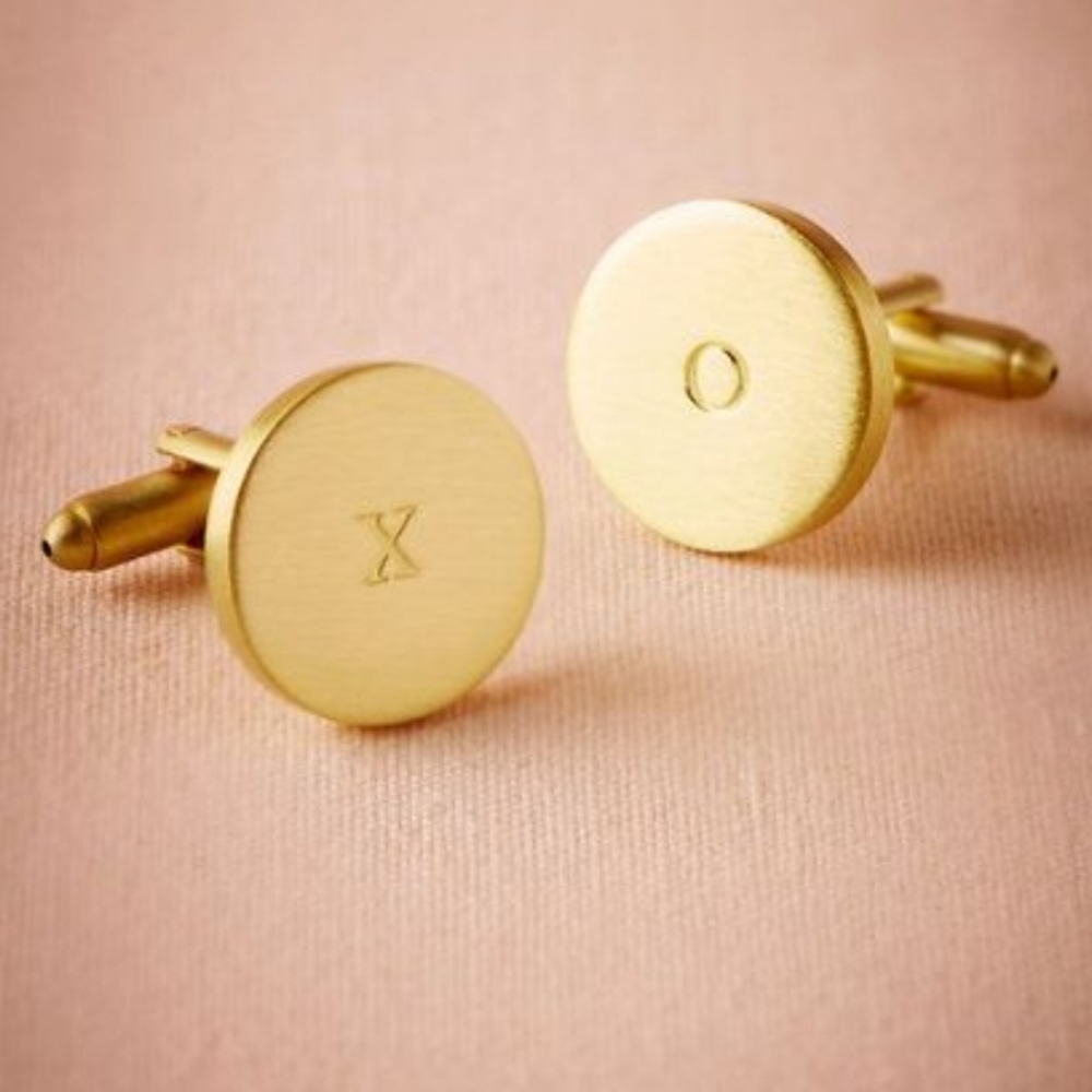 XO ~ BRASS PLATED CUFFLINKS
